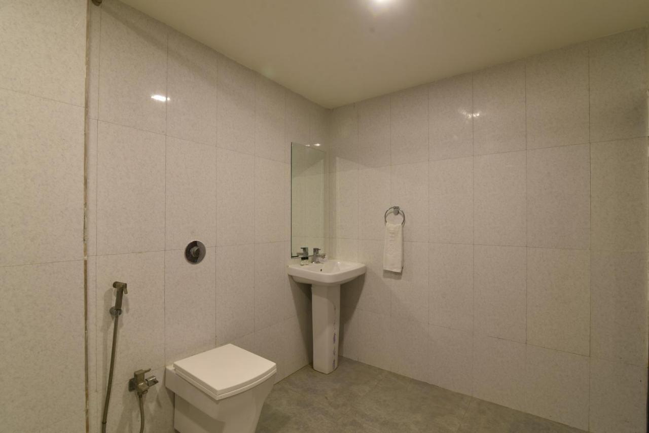 Hotel Clove Bijāpur Esterno foto